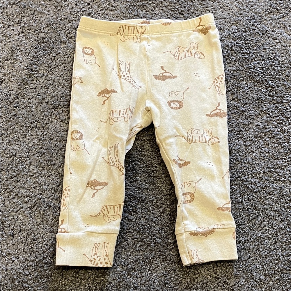 Carters 12m Cream Animal Print Bodysuit an Matching Pant Set - Picture 6 of 7